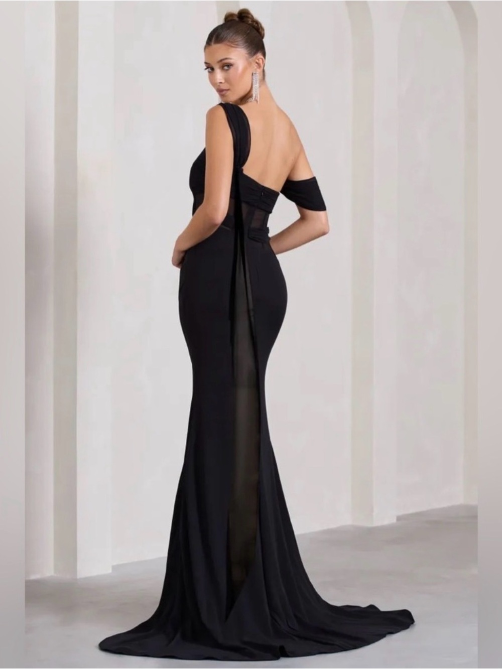 Club L London NWT Black One Shoulder Formal Gown Size 12 - Picture 4 of 9